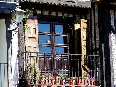 alberca_ventana.jpg